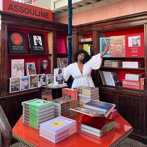 Meet your Posher, Eli